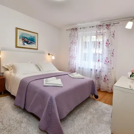 Gilda Apartment