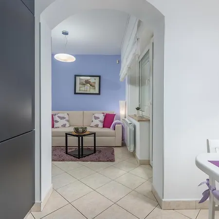Gilda Apartment
